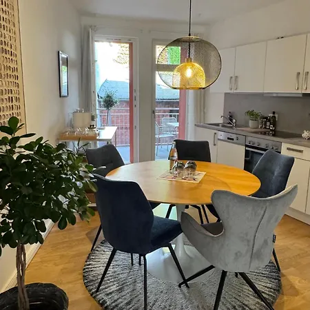 Apartman Bayreuthome - Megaschoenes, Grosszuegiges Mit Balkon Und 3 Schlafzimmern